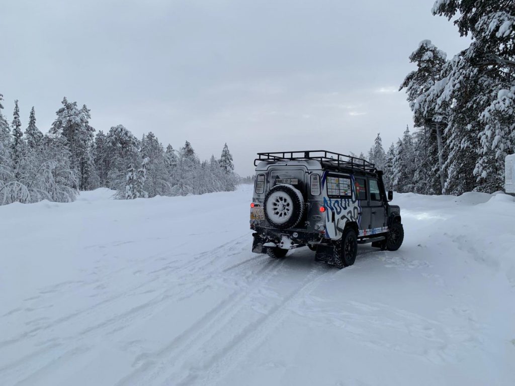 prachtige defender met stickers